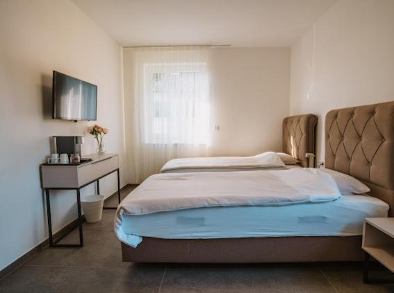 Mey Boardinghouse Aparthotel Bielefeld Exterior foto